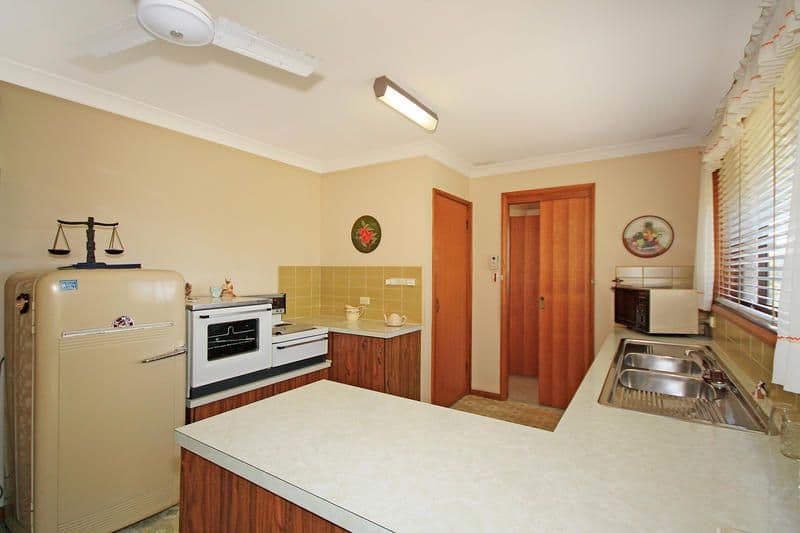 3 Atherton Road, ENGADINE NSW 2233, Engadine - Thumbnail 6