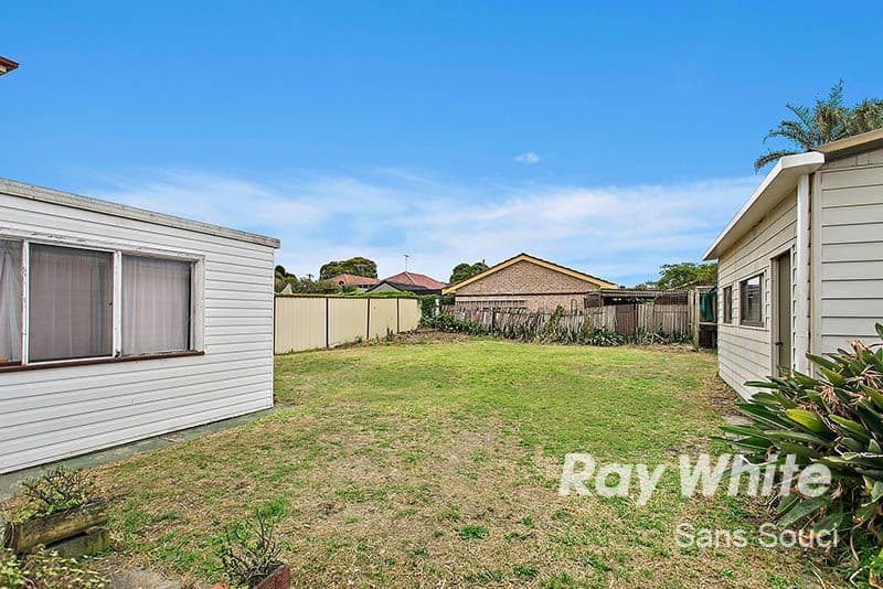 24 Selmon Street, Sans Souci - Thumbnail 2