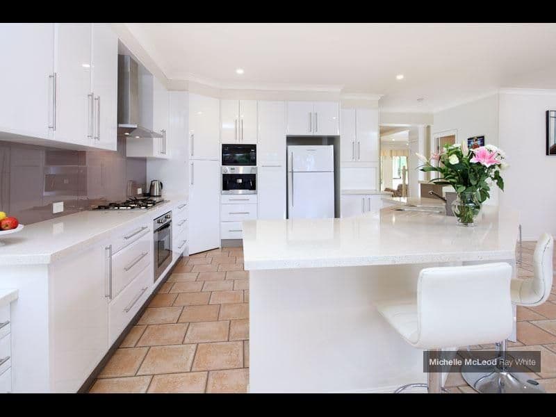 21 Tangy Street, BROOKFIELD QLD 4069, Brookfield - Thumbnail 4