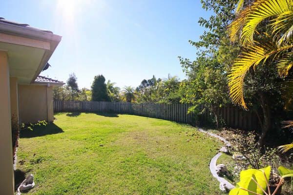 2 Greensborough Crescent, PARKWOOD QLD 4214, Parkwood - Thumbnail 4