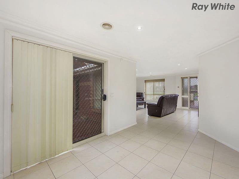 150 Sydenham Road, DELAHEY VIC 3037, Delahey - Thumbnail 3