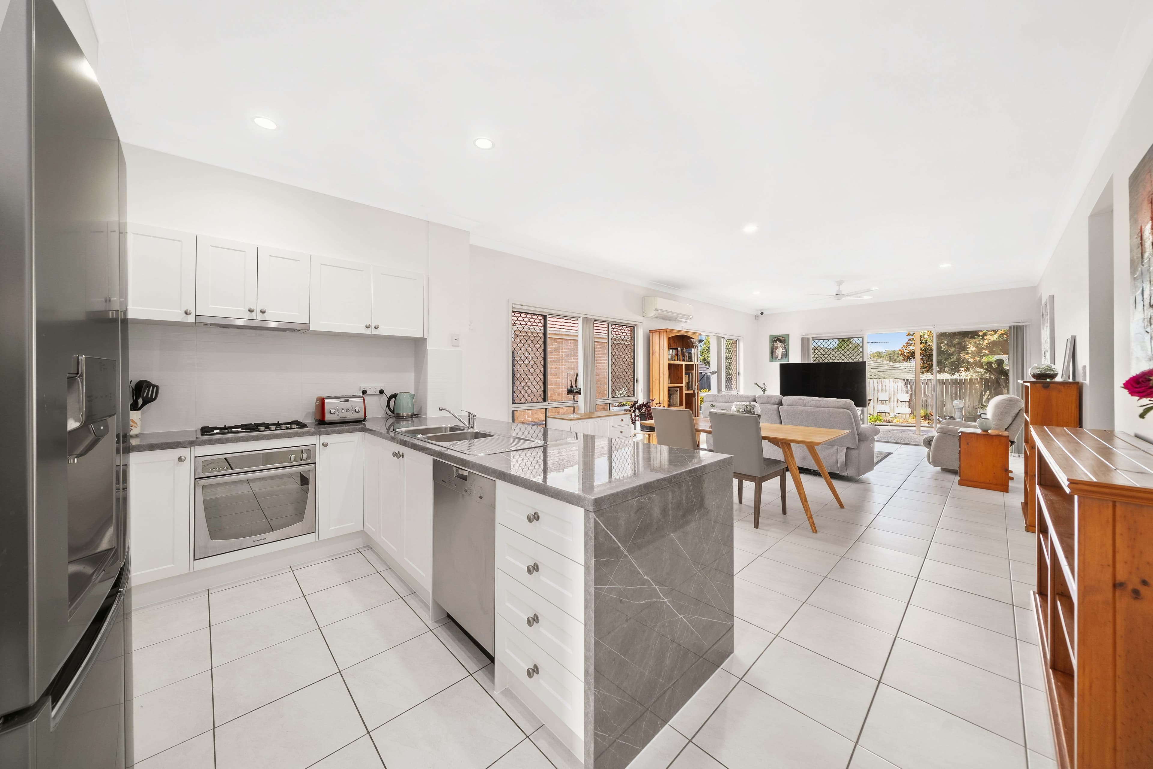 18 Clarence Street, Murrumba Downs QLD 4503, Murrumba Downs - Thumbnail 5