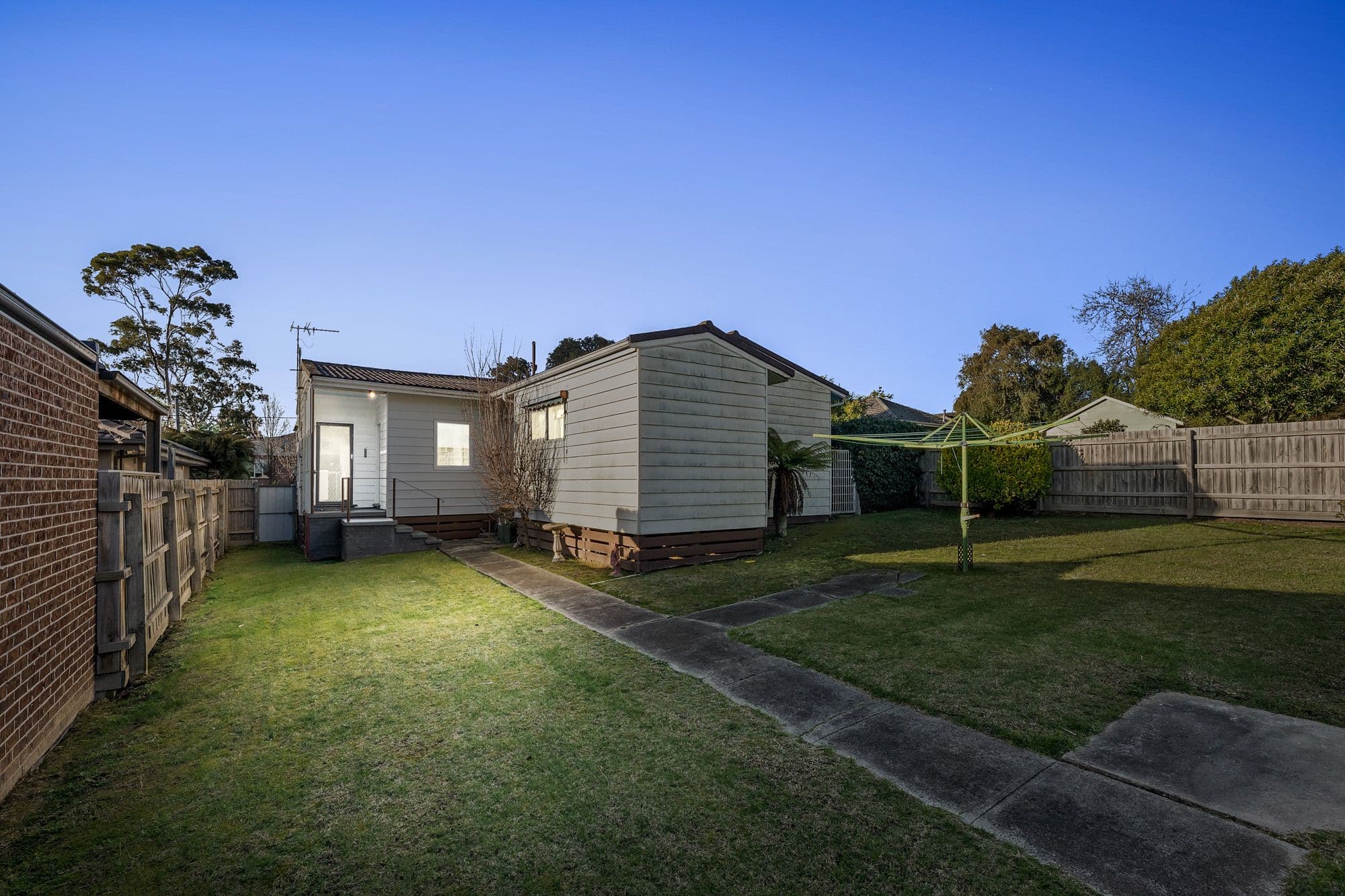 18 Marama Street, Blackburn South VIC 3130, Blackburn South - Thumbnail 3