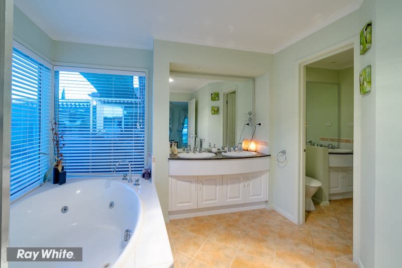 7 St Nicholas Court, TARNEIT VIC 3029, Tarneit - Thumbnail 4
