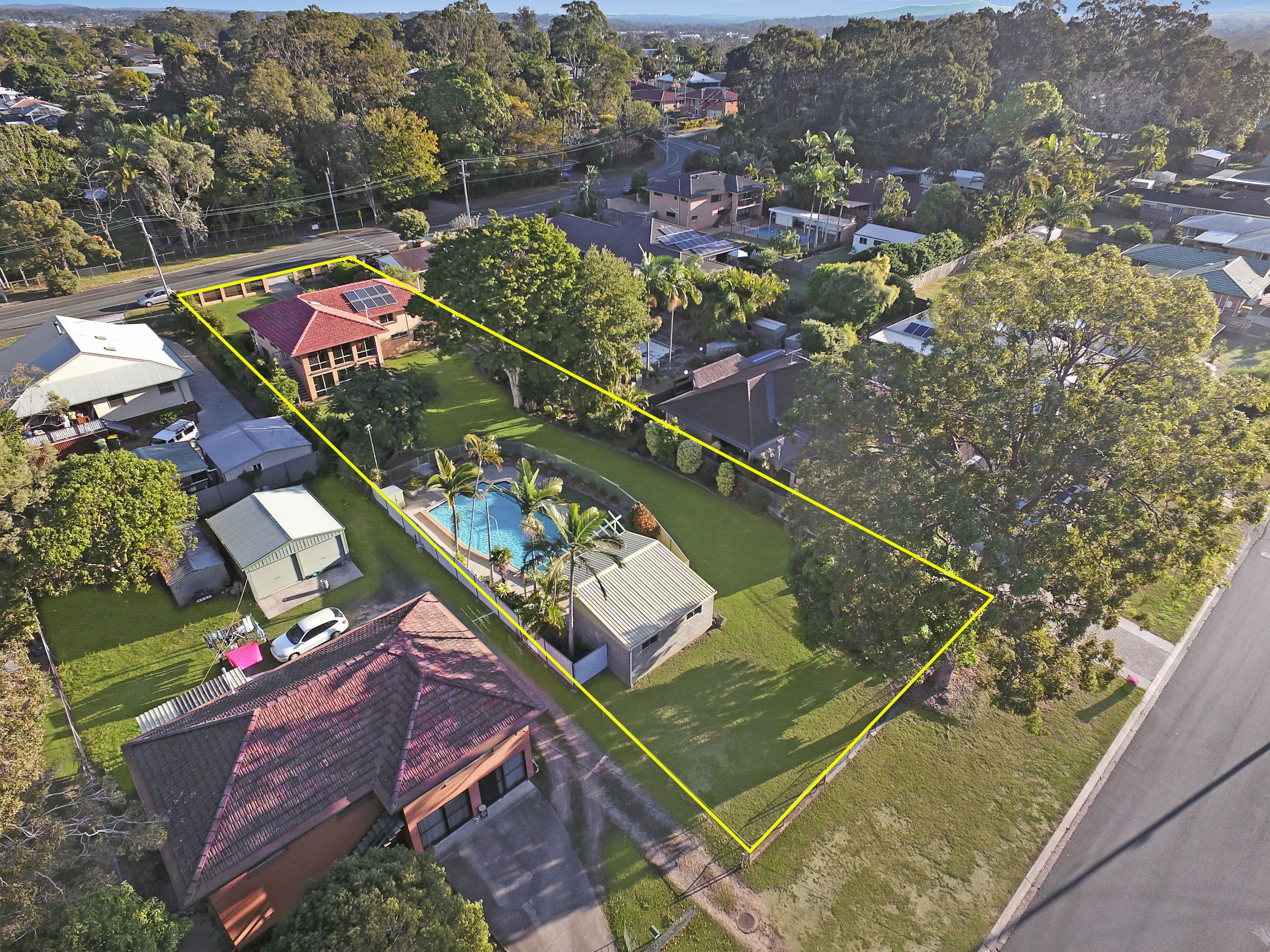 28 Valantine Road, Birkdale QLD 4159, Birkdale - Thumbnail 2