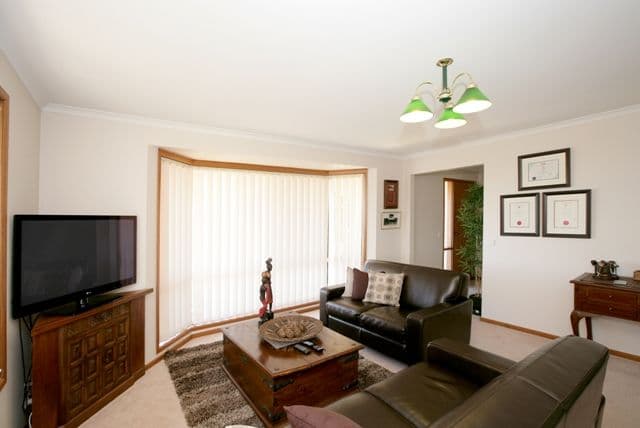 23 Stellway Close, KOORINGAL NSW 2650, Kooringal - Thumbnail 3