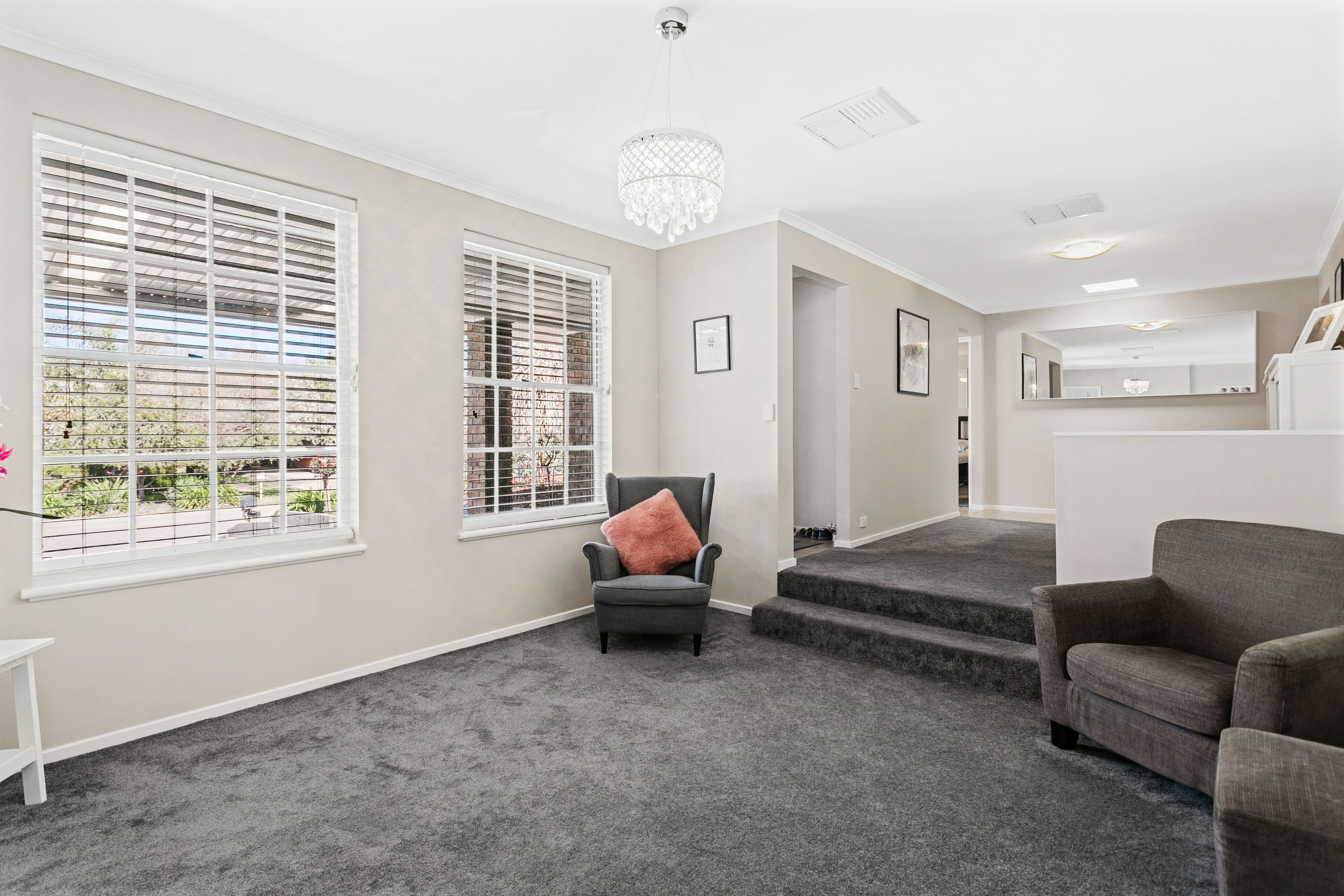 11 Dennis Street, Happy Valley SA 5159, Happy Valley - Thumbnail 2