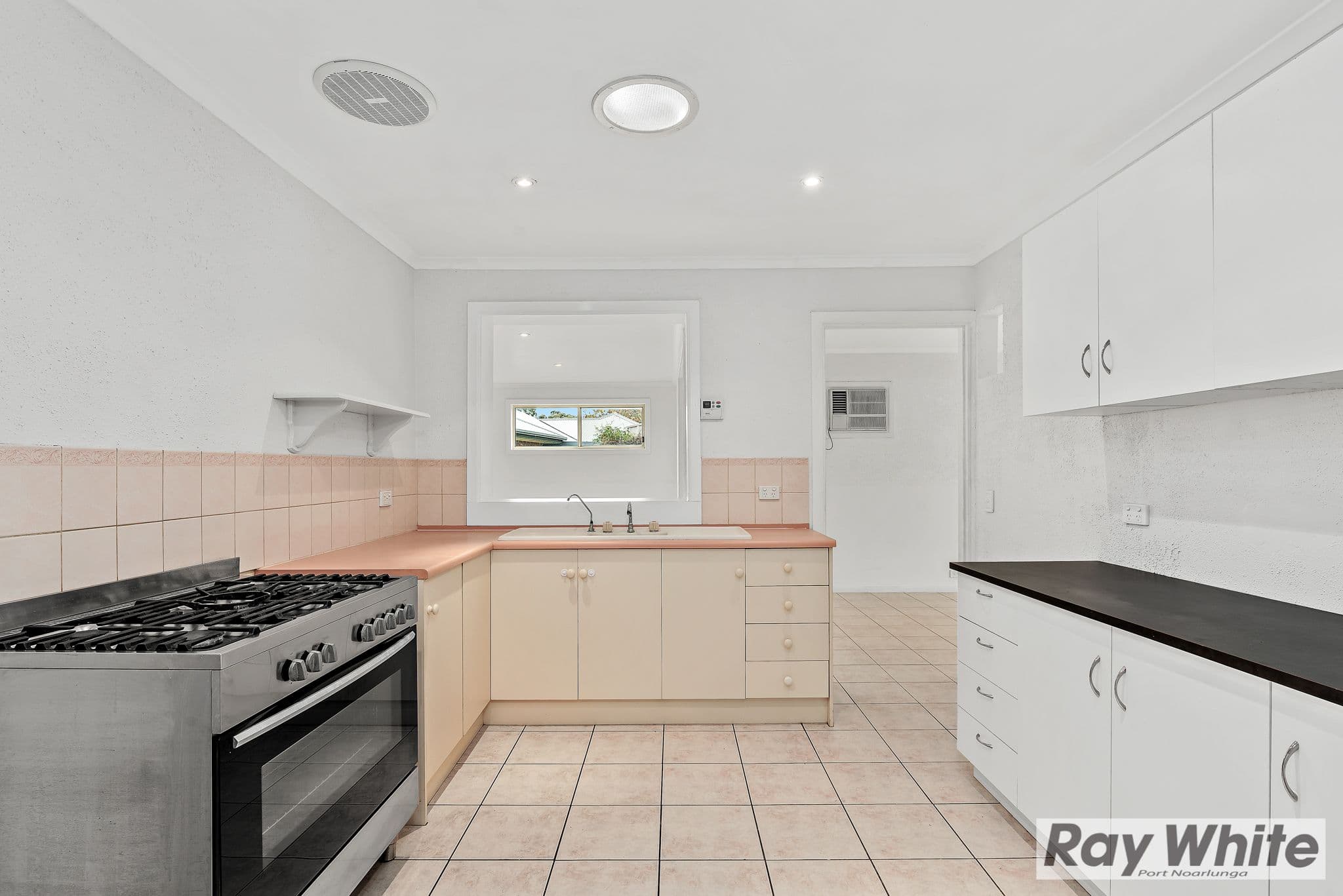 23 Goulding Grove, Noarlunga Downs SA 5168, Noarlunga Downs - Thumbnail 6