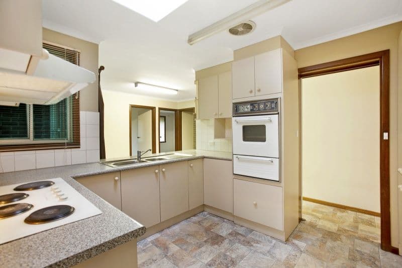 192 Thames Promenade, CHELSEA HEIGHTS VIC 3196, Chelsea Heights - Thumbnail 2