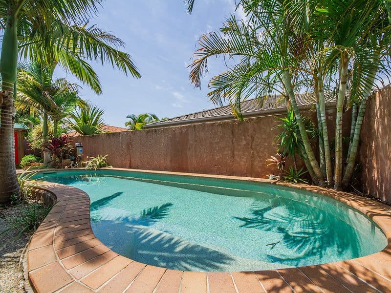 18 Ontario Court, Oxenford QLD 4210, Oxenford - Thumbnail 2