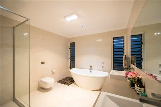 87 Lorna Crescent, BEECHER QLD 4680, Beecher - Thumbnail 7