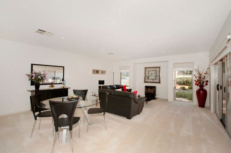 7 Maclaurin Crescent, CHIFLEY ACT 2606, Chifley - Thumbnail 7