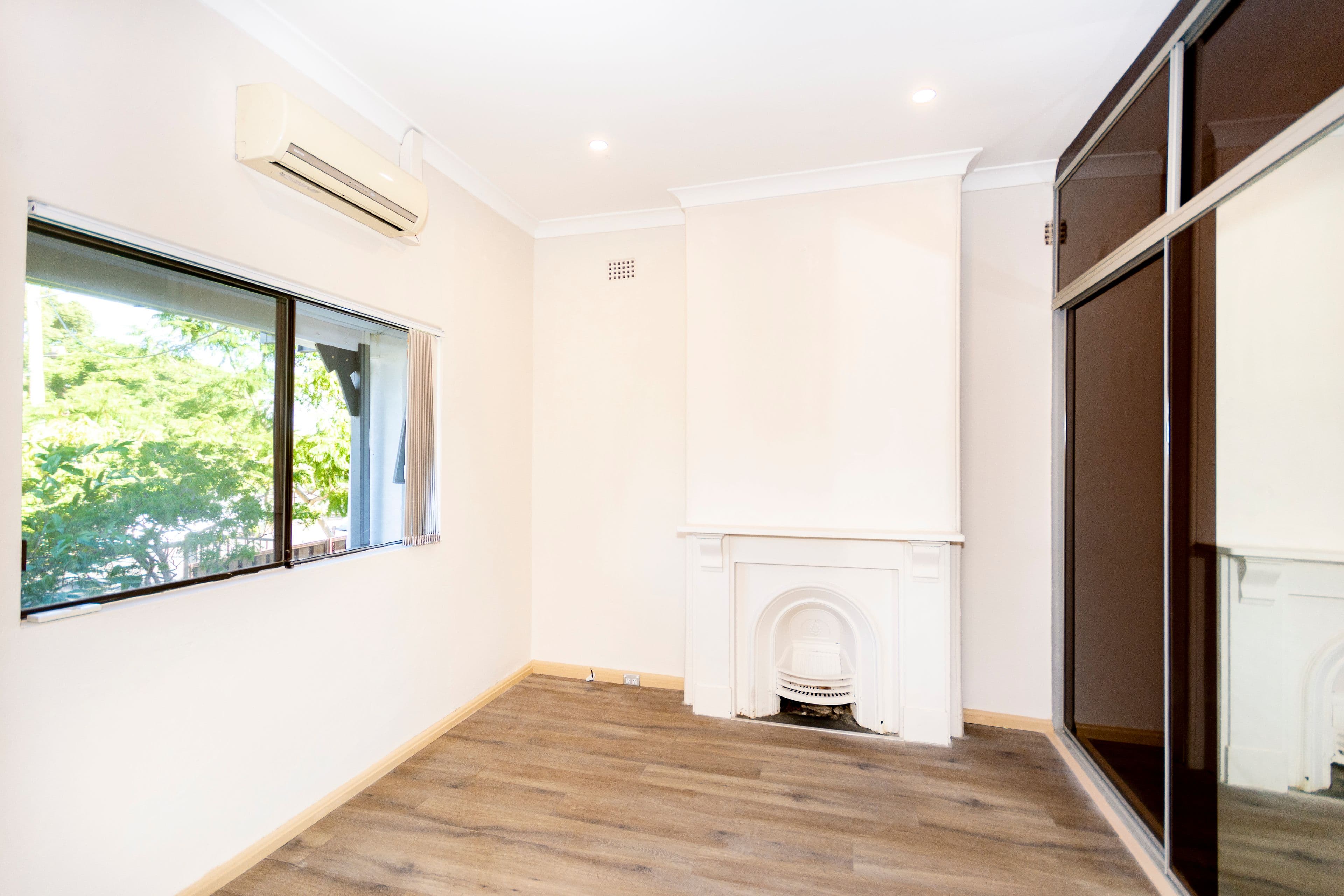 9 Lincoln Street, Dulwich Hill NSW 2203, Dulwich Hill - Thumbnail 2