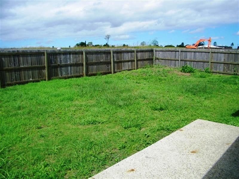 96 jacaranda Drive, YAMANTO QLD 4305, Yamanto - Thumbnail 3