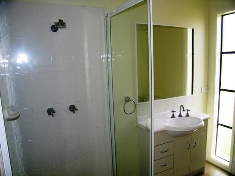 96 jacaranda Drive, YAMANTO QLD 4305, Yamanto - Thumbnail 4