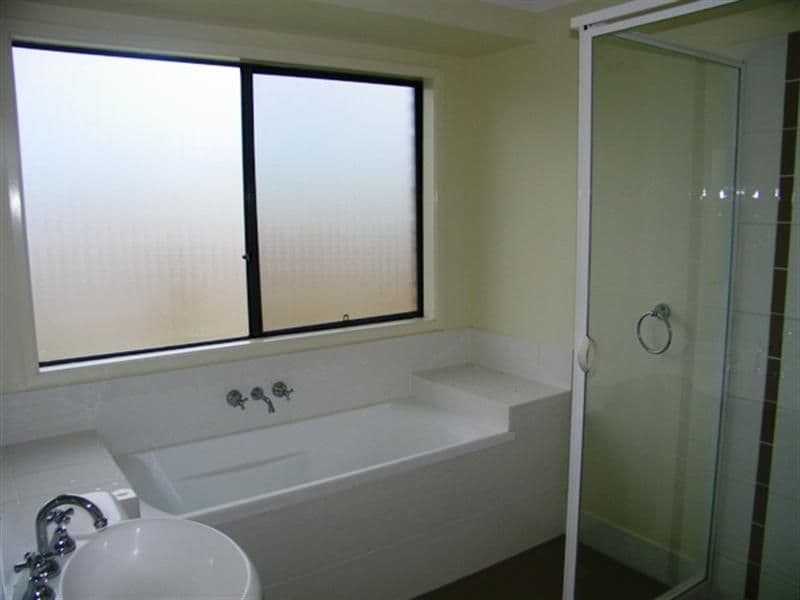 96 jacaranda Drive, YAMANTO QLD 4305, Yamanto - Thumbnail 5