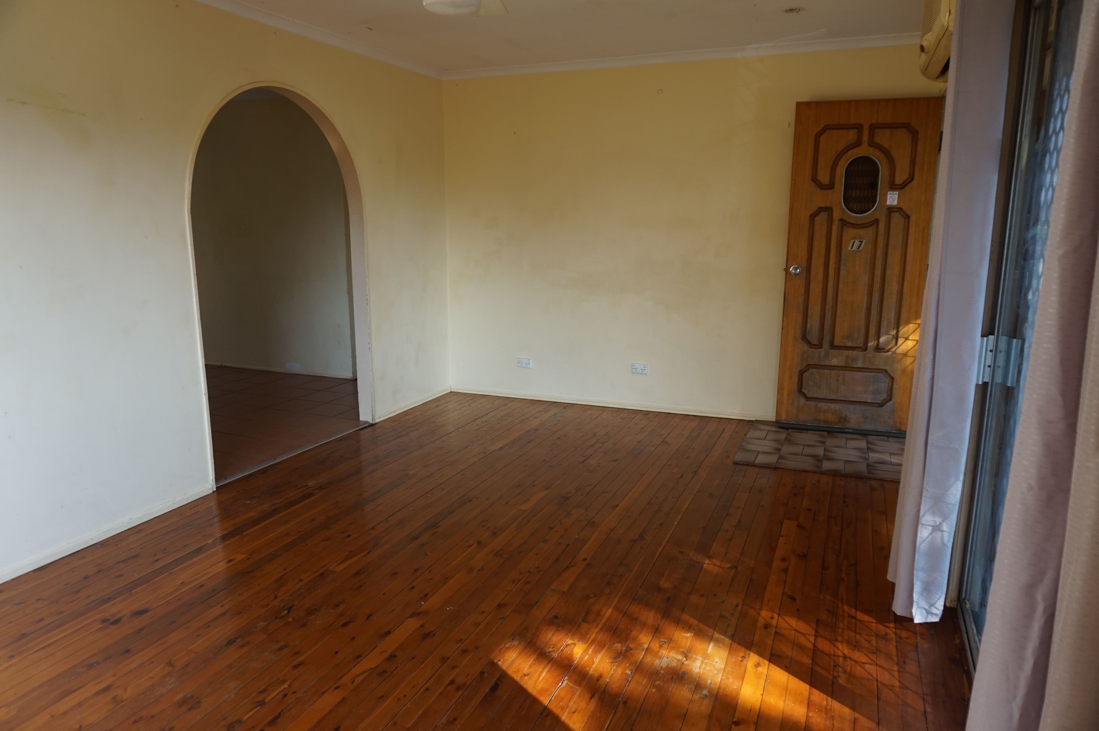 17 Camelia Avenue, Logan Central QLD 4114, Logan Central - Thumbnail 4