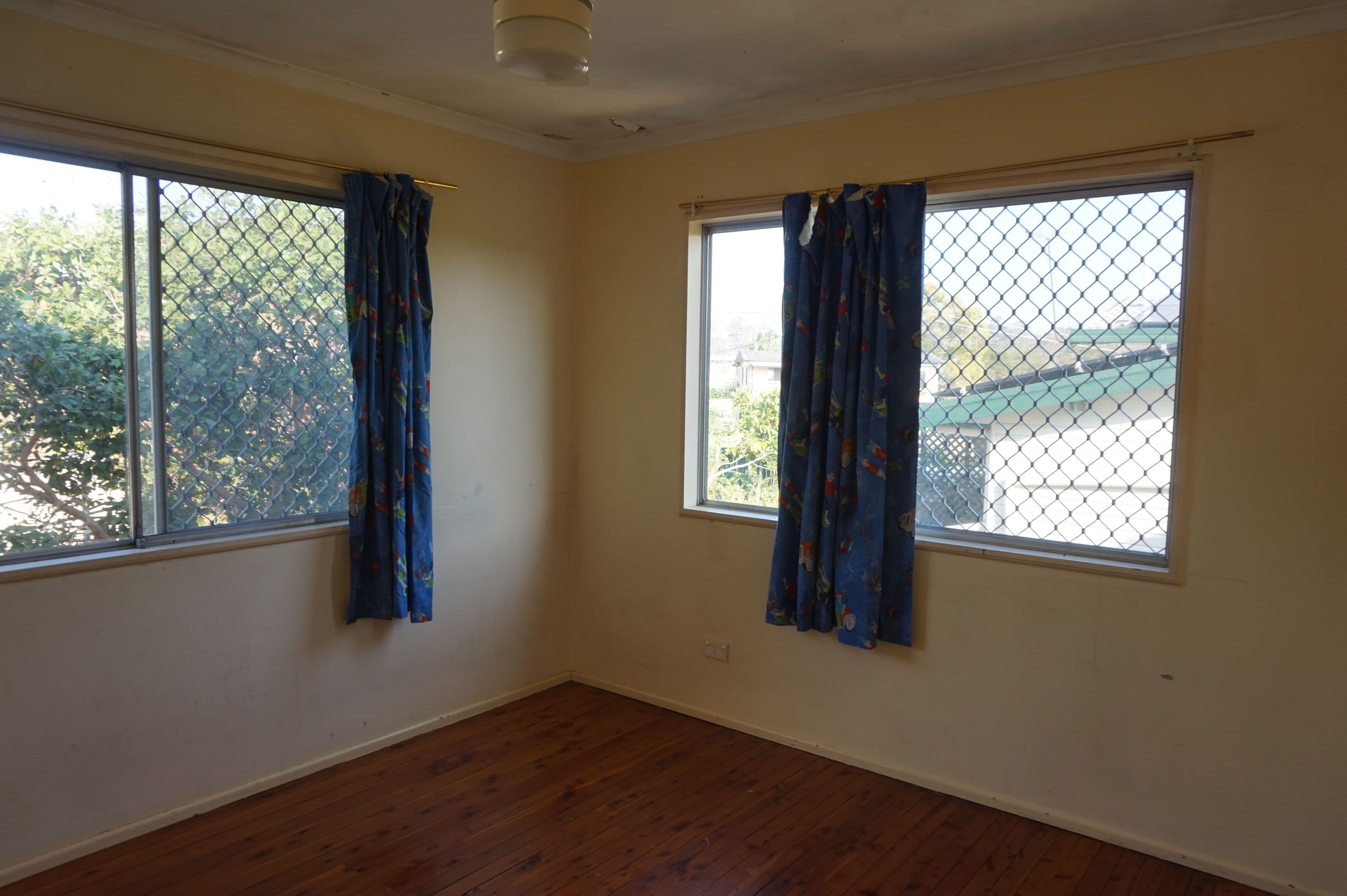 17 Camelia Avenue, Logan Central QLD 4114, Logan Central - Thumbnail 8