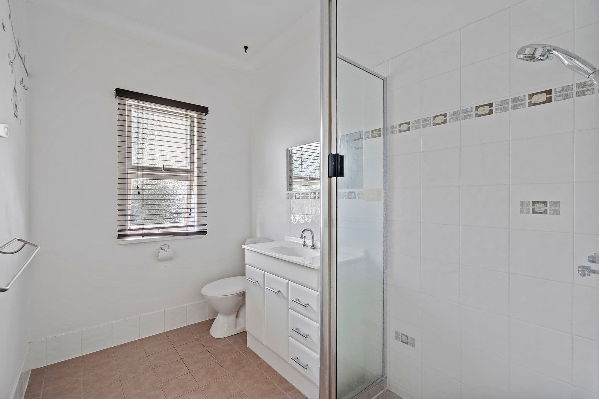 11 Inge Street, Mount Gravatt QLD 4122, Mount Gravatt - Thumbnail 8