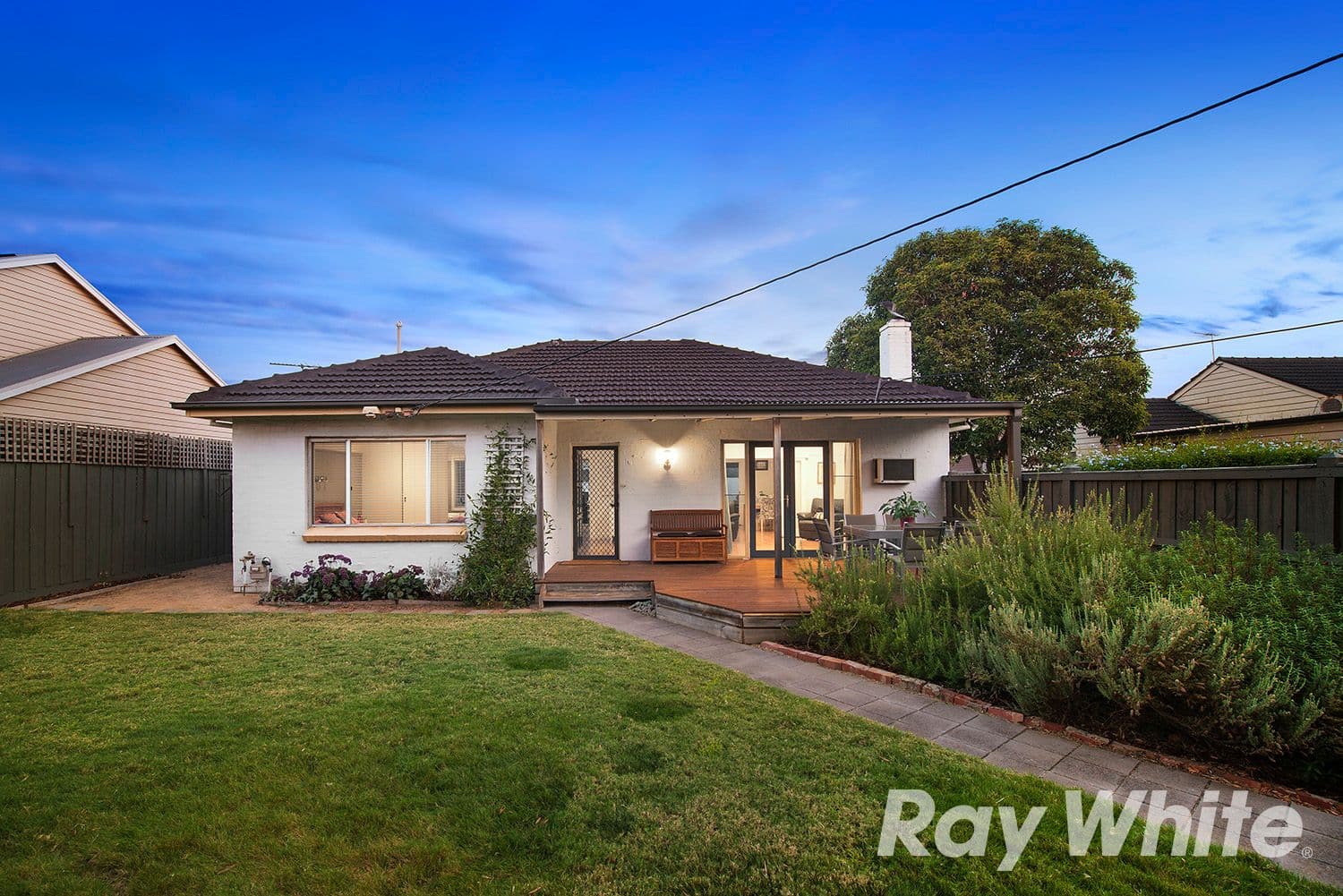 8 Crown Avenue, Mordialloc VIC 3195, Mordialloc - Image 1