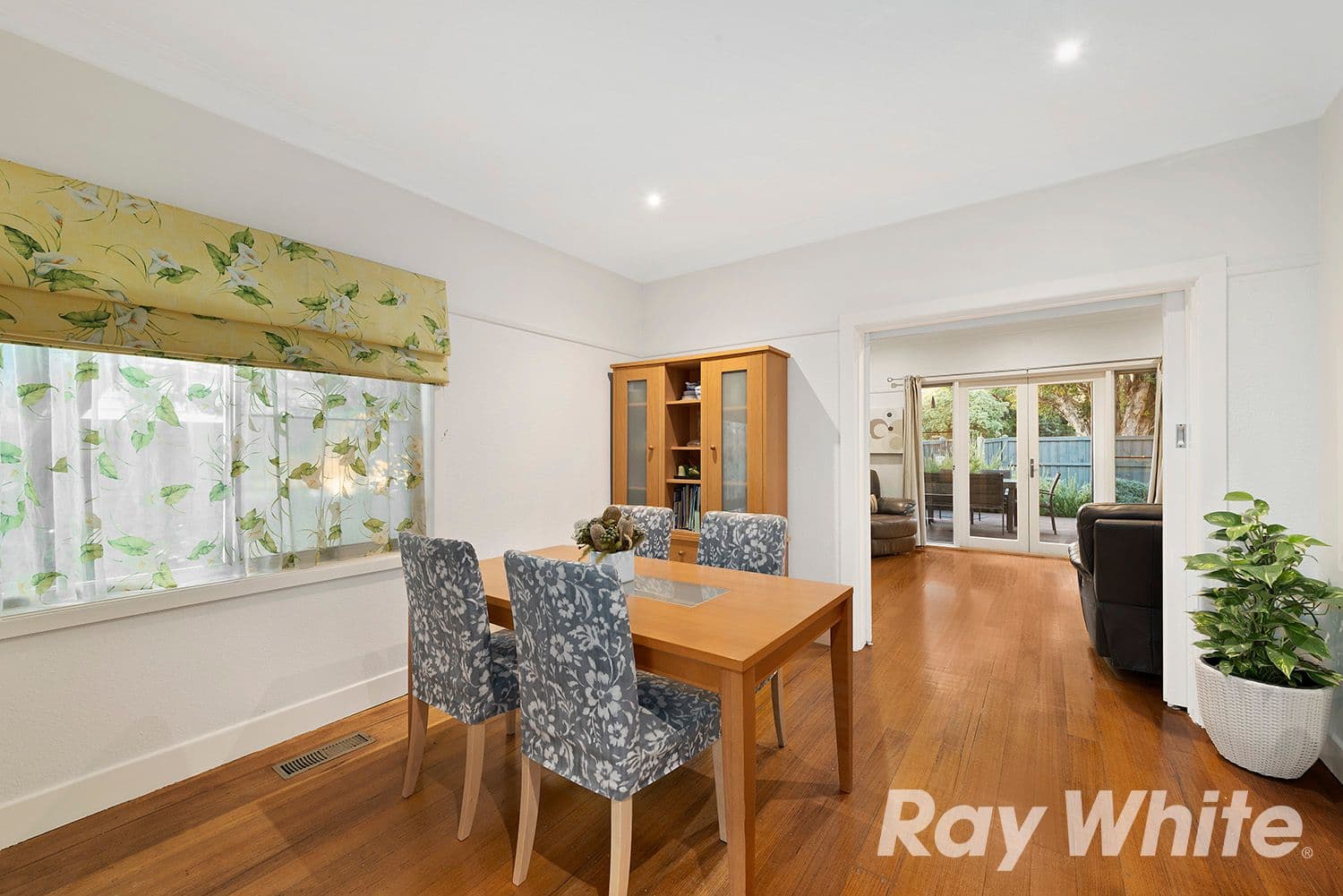 8 Crown Avenue, Mordialloc VIC 3195, Mordialloc - Thumbnail 3