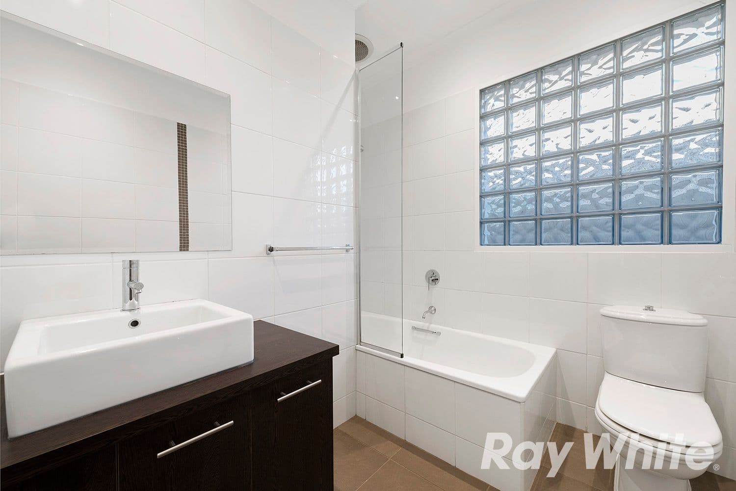 8 Crown Avenue, Mordialloc VIC 3195, Mordialloc - Thumbnail 7
