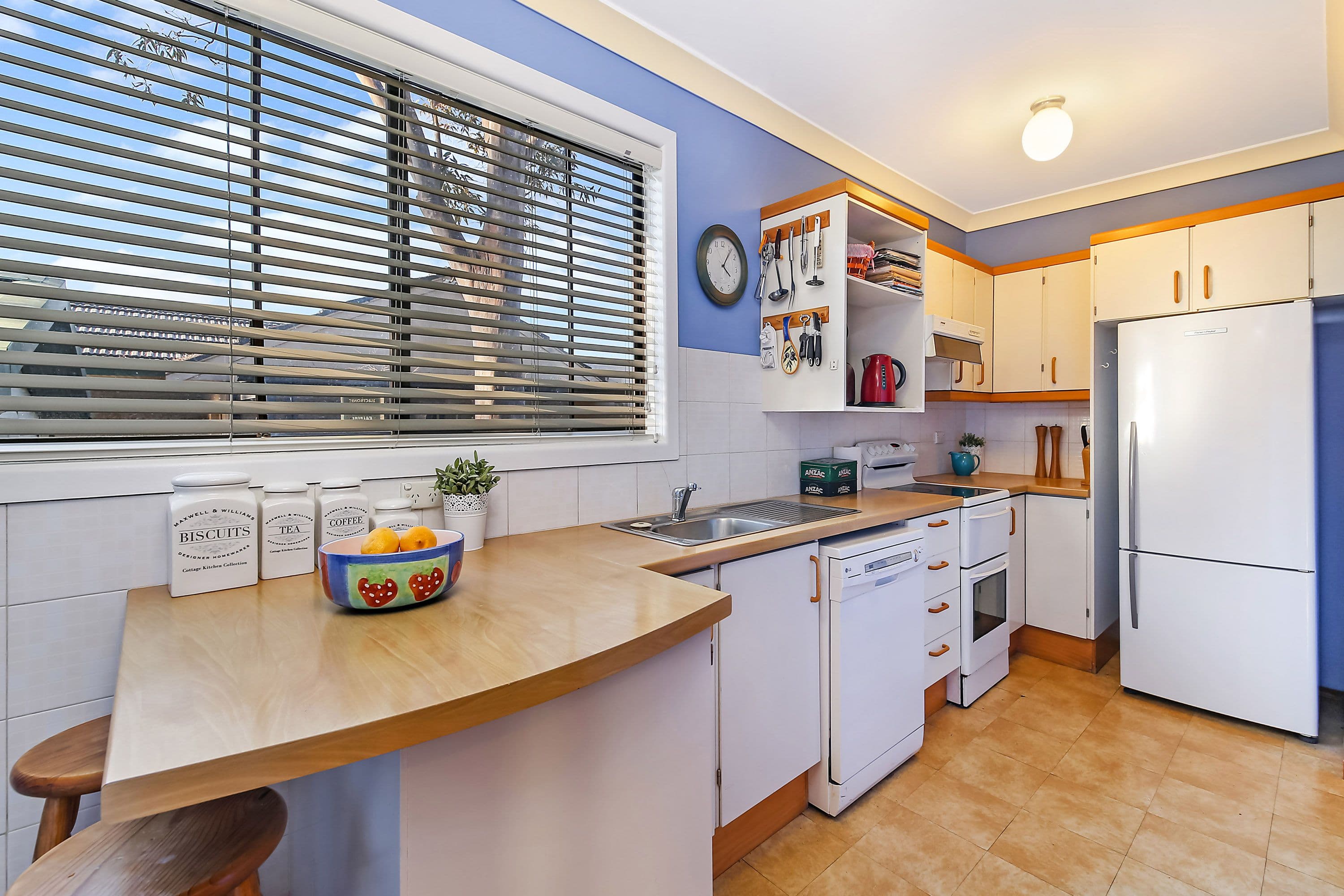 51 Robertson Road, Bass Hill - Thumbnail 3
