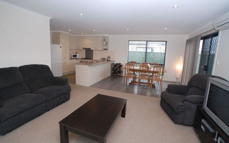 20 Emerald Boulevard, ALDINGA BEACH SA 5173, Aldinga Beach - Thumbnail 2
