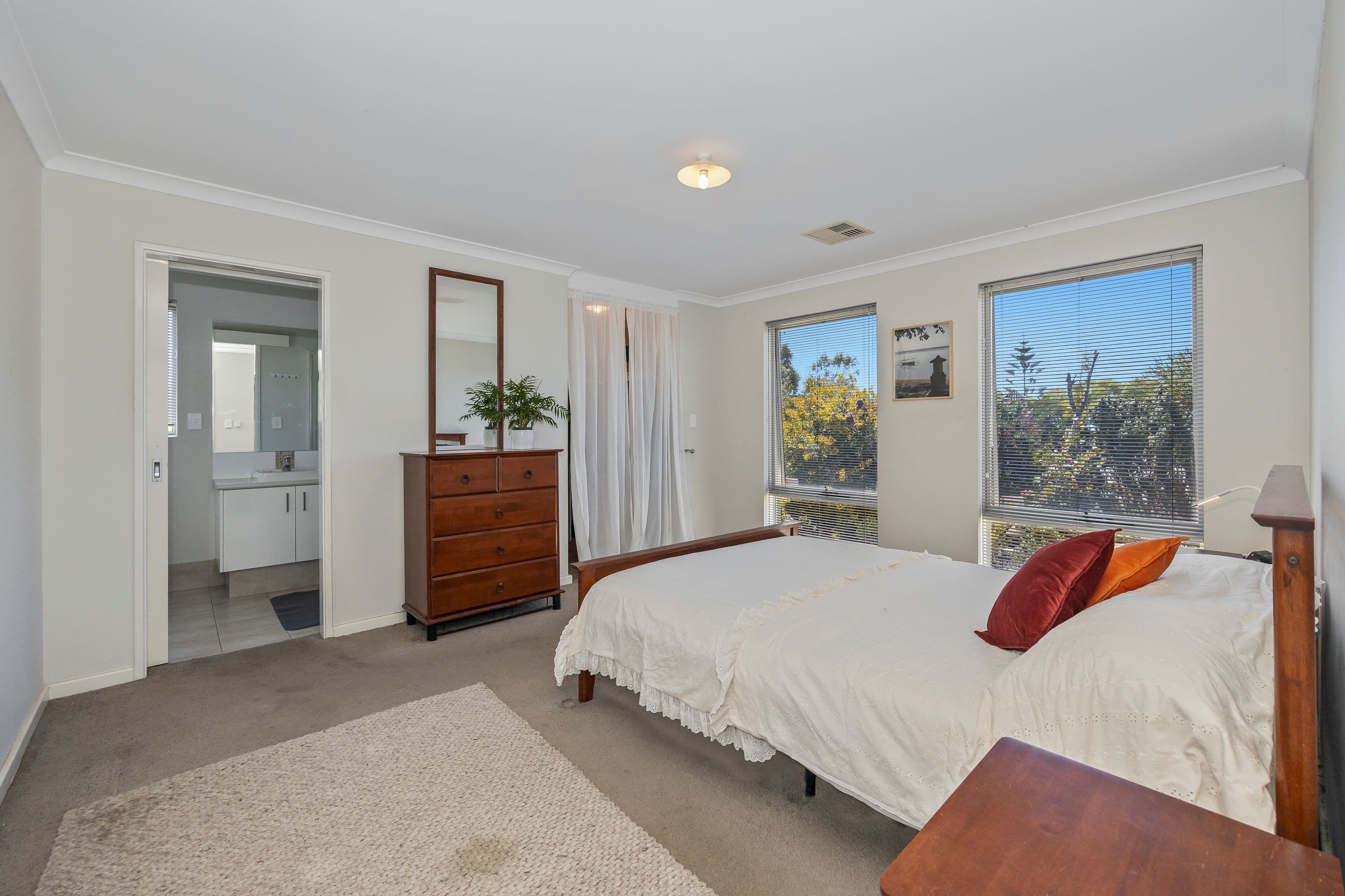 92 Blaxland Avenue, Two Rocks WA 6037, Two Rocks - Thumbnail 4