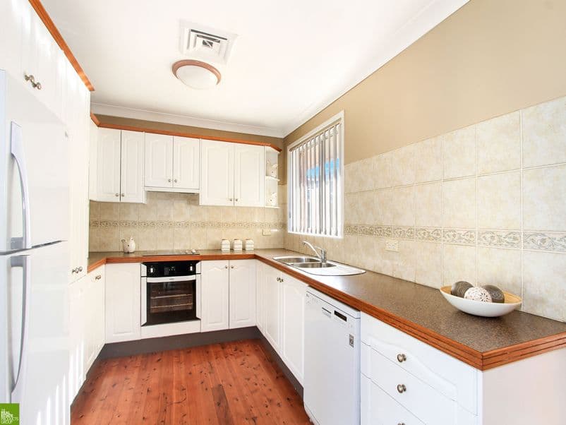 19 Hopetoun Street, Oak Flats NSW 2529, Oak Flats - Thumbnail 3