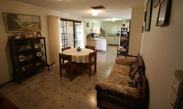 15 Racecourse Road, BALAKLAVA SA 5461, Balaklava - Thumbnail 5