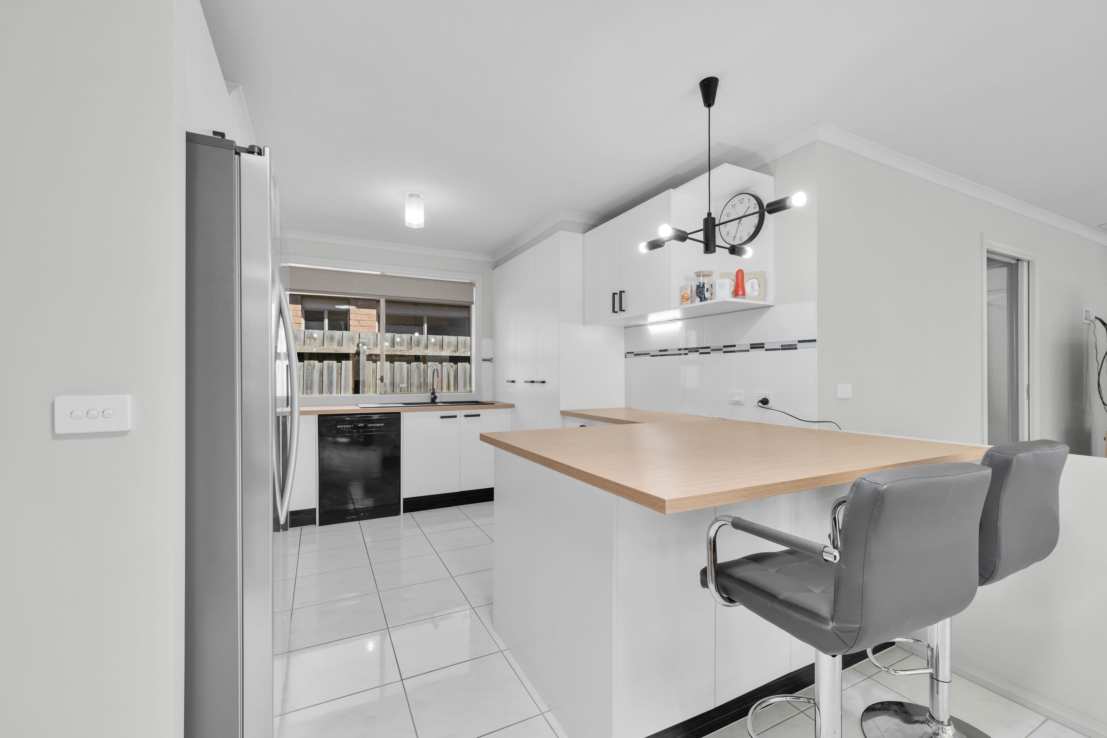 16 Omega Street, Carrum Downs VIC 3201, Carrum Downs - Thumbnail 3