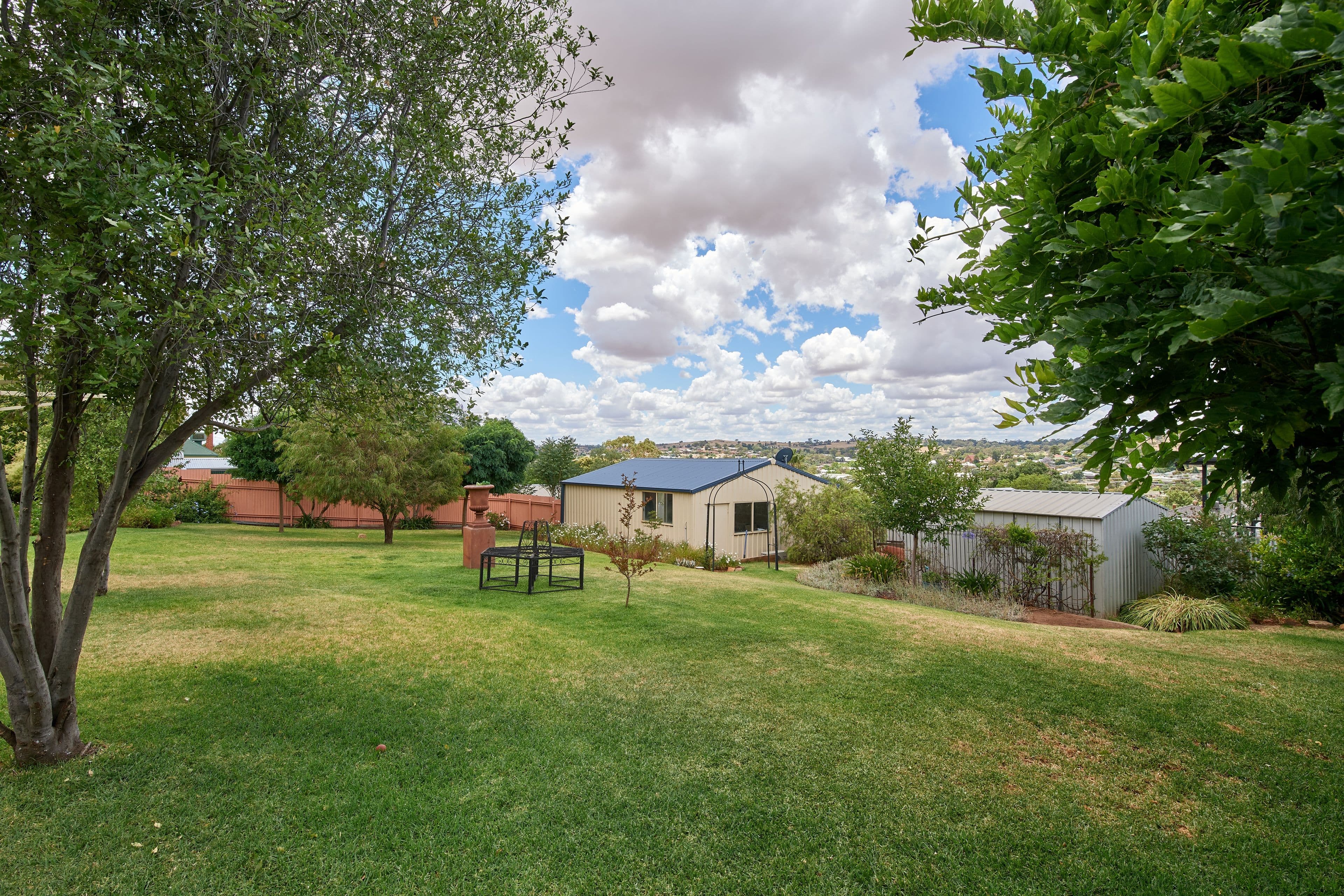 37 Thomas Street, Junee NSW 2663, Junee - Thumbnail 2
