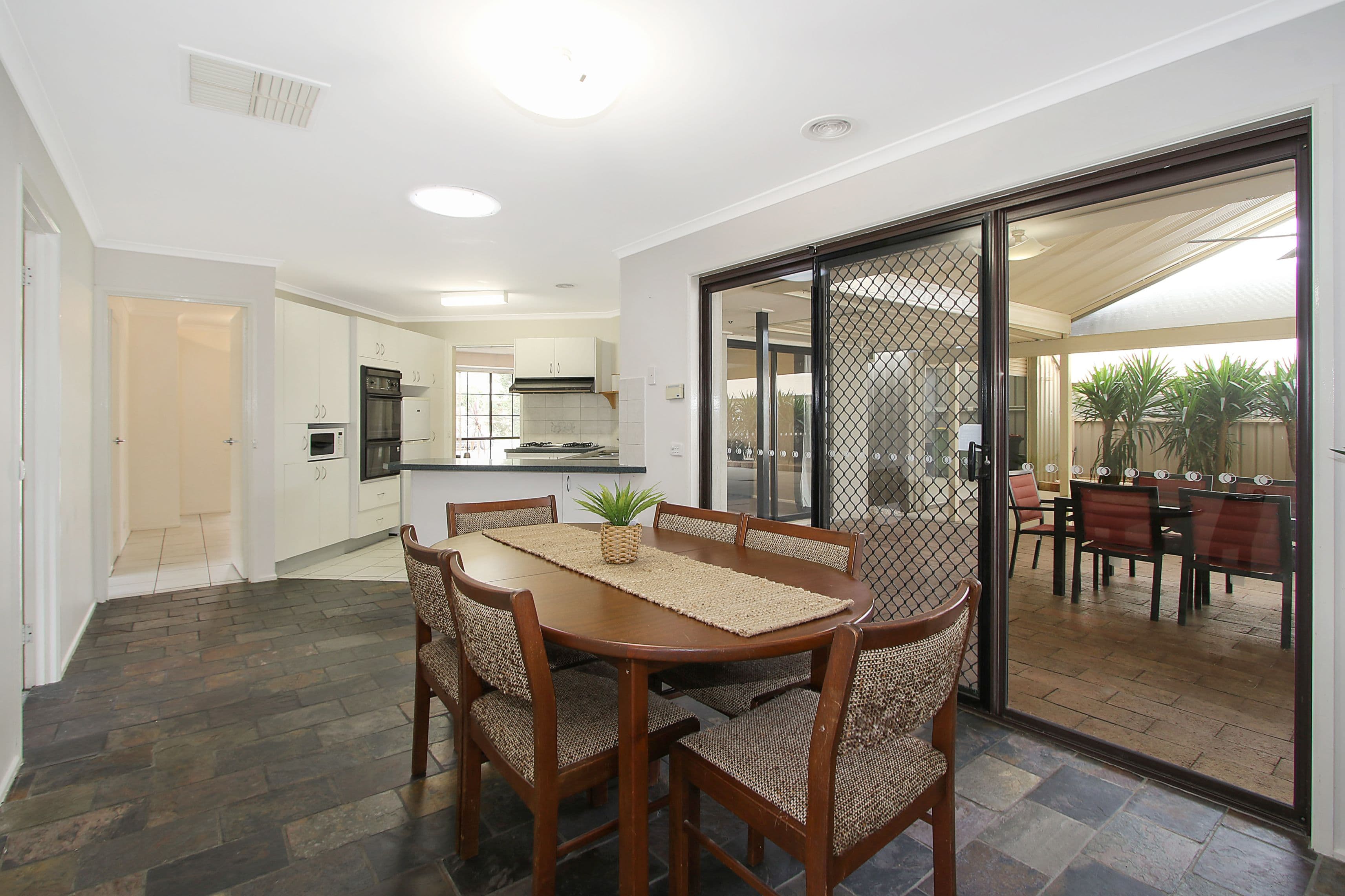 3 Hanlon Court, West Wodonga VIC 3690, West Wodonga - Thumbnail 6
