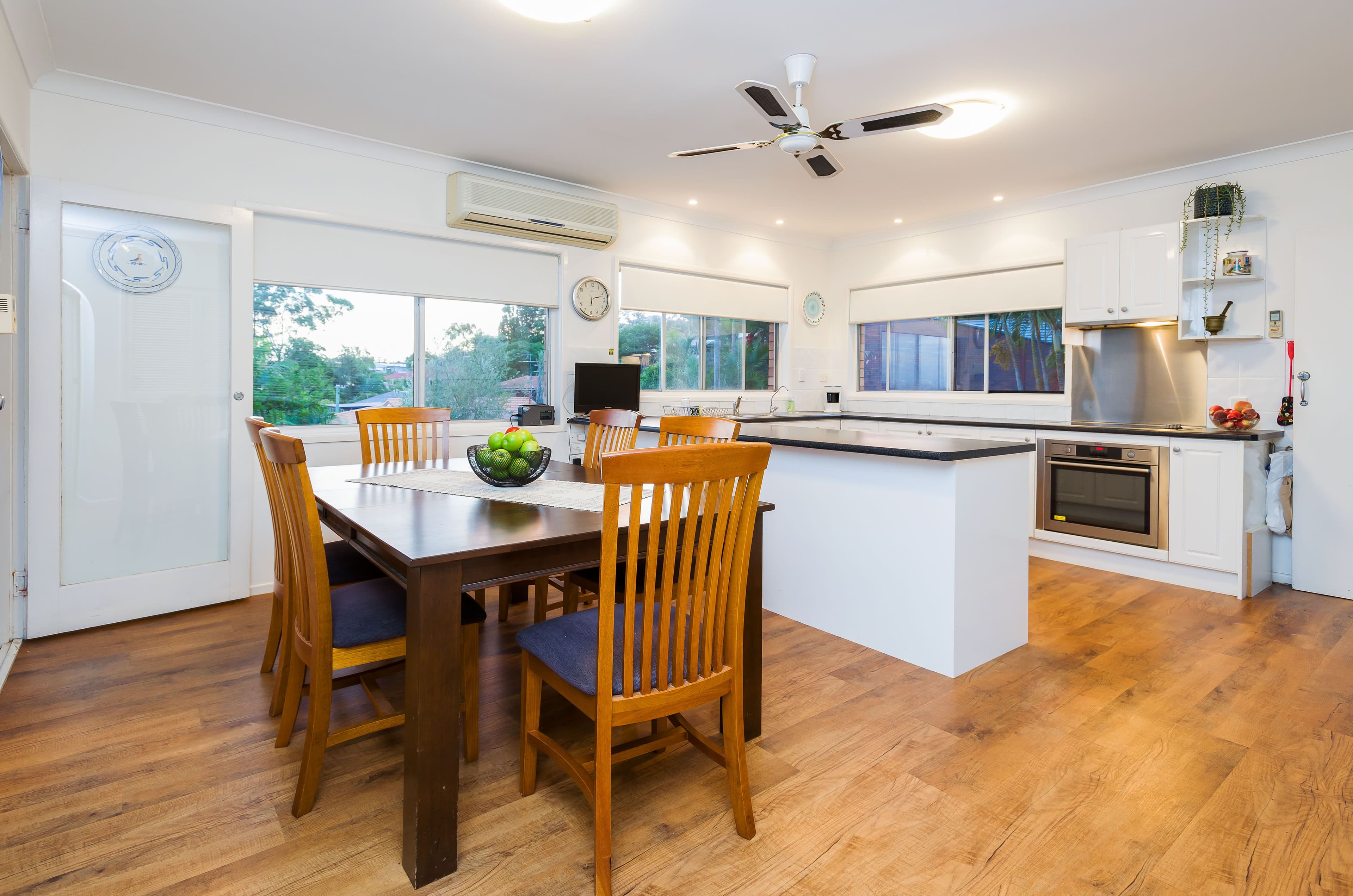 41 Derwent Street, Upper Mount Gravatt QLD 4122, Upper Mount Gravatt - Thumbnail 3