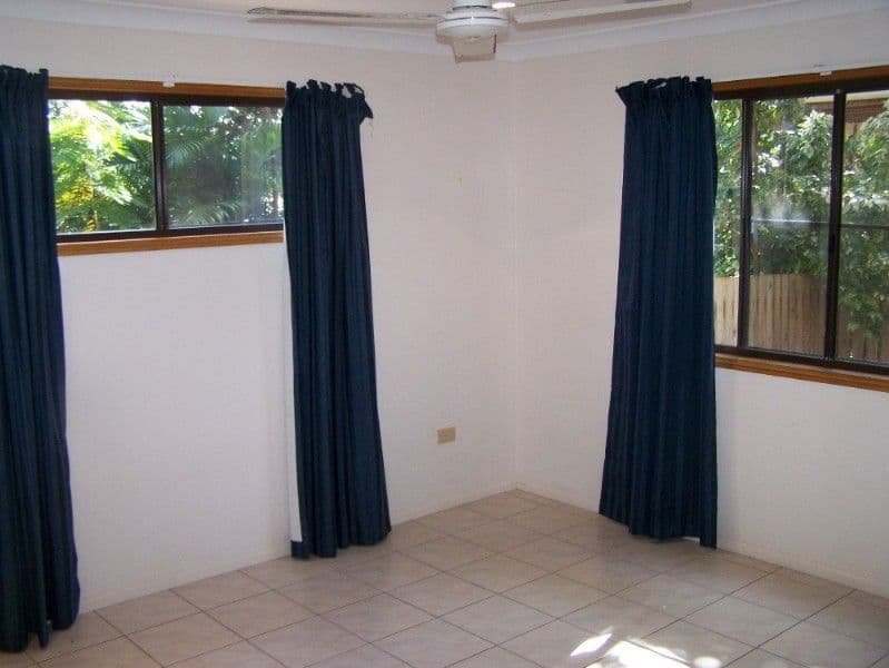 11 Sandalwood Drive, YEPPOON QLD 4703, Yeppoon - Thumbnail 8