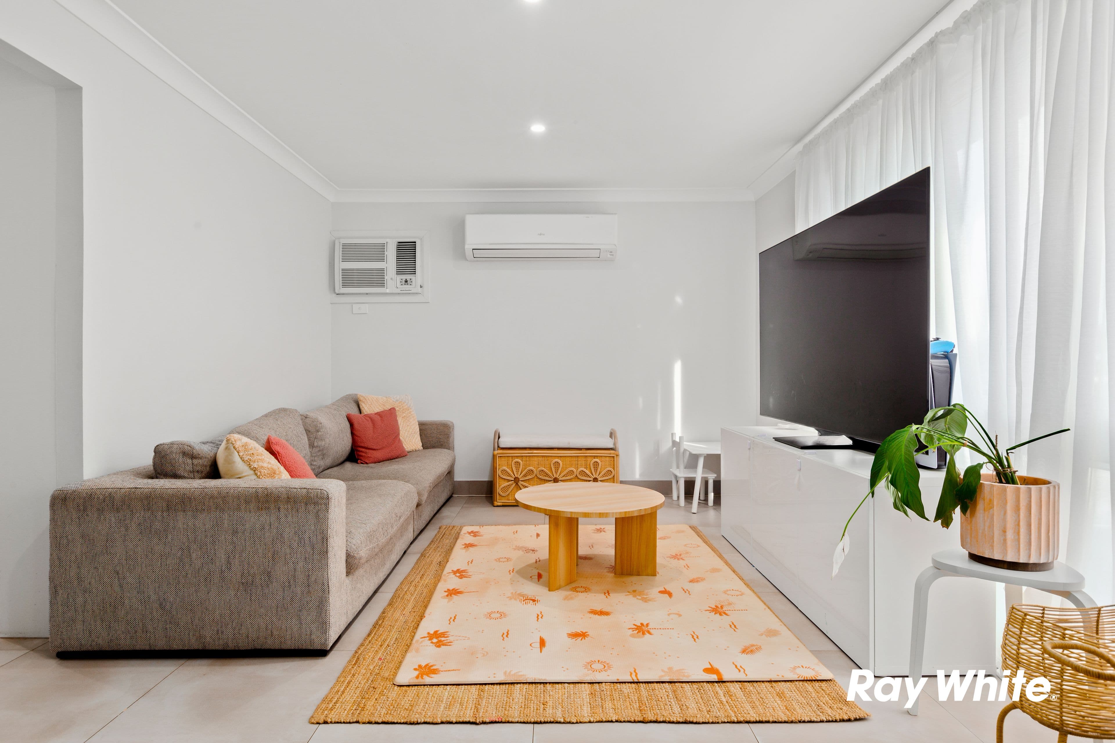 54 Nathan Crescent, Dean Park NSW 2761, Dean Park - Thumbnail 2