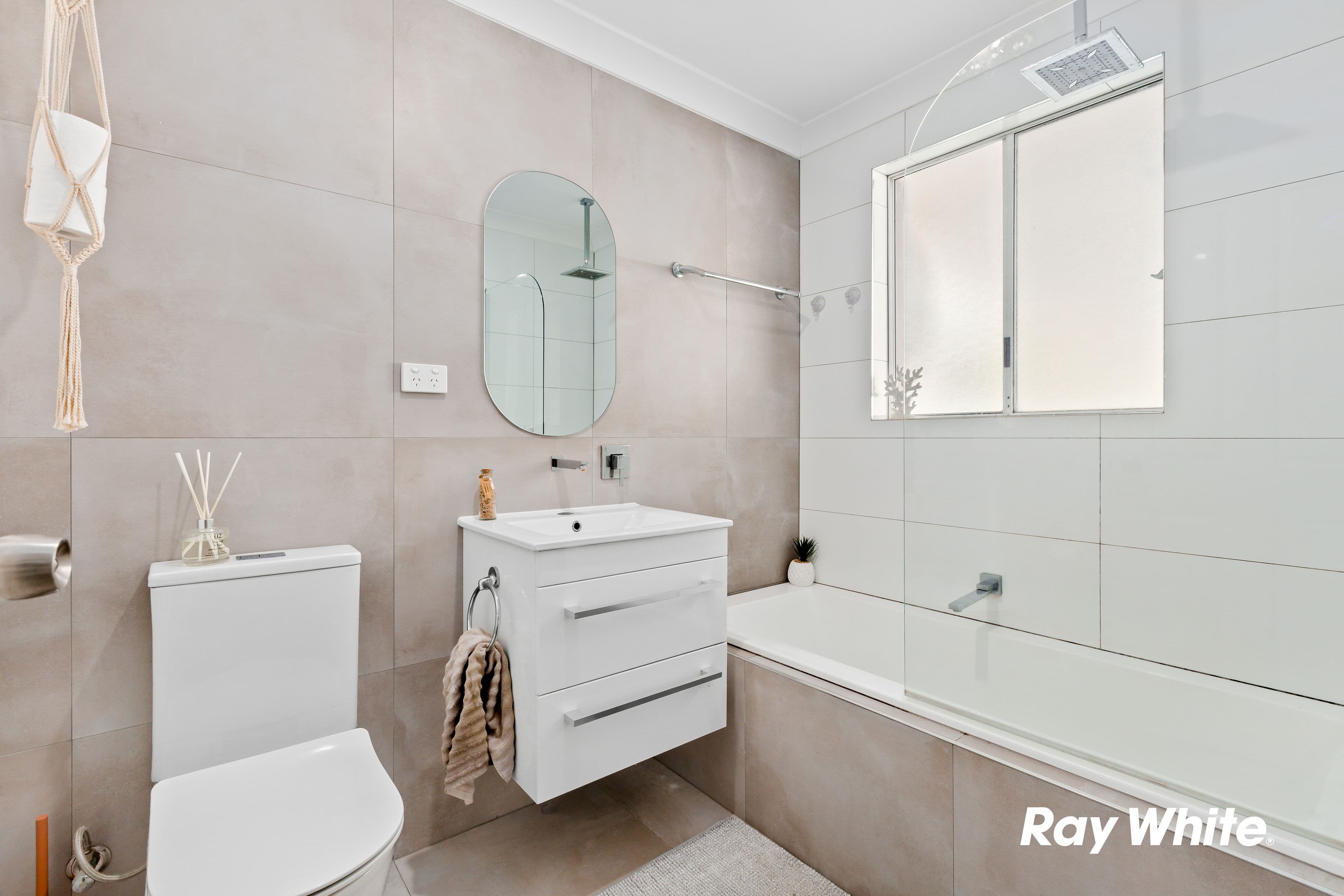 54 Nathan Crescent, Dean Park NSW 2761, Dean Park - Thumbnail 6