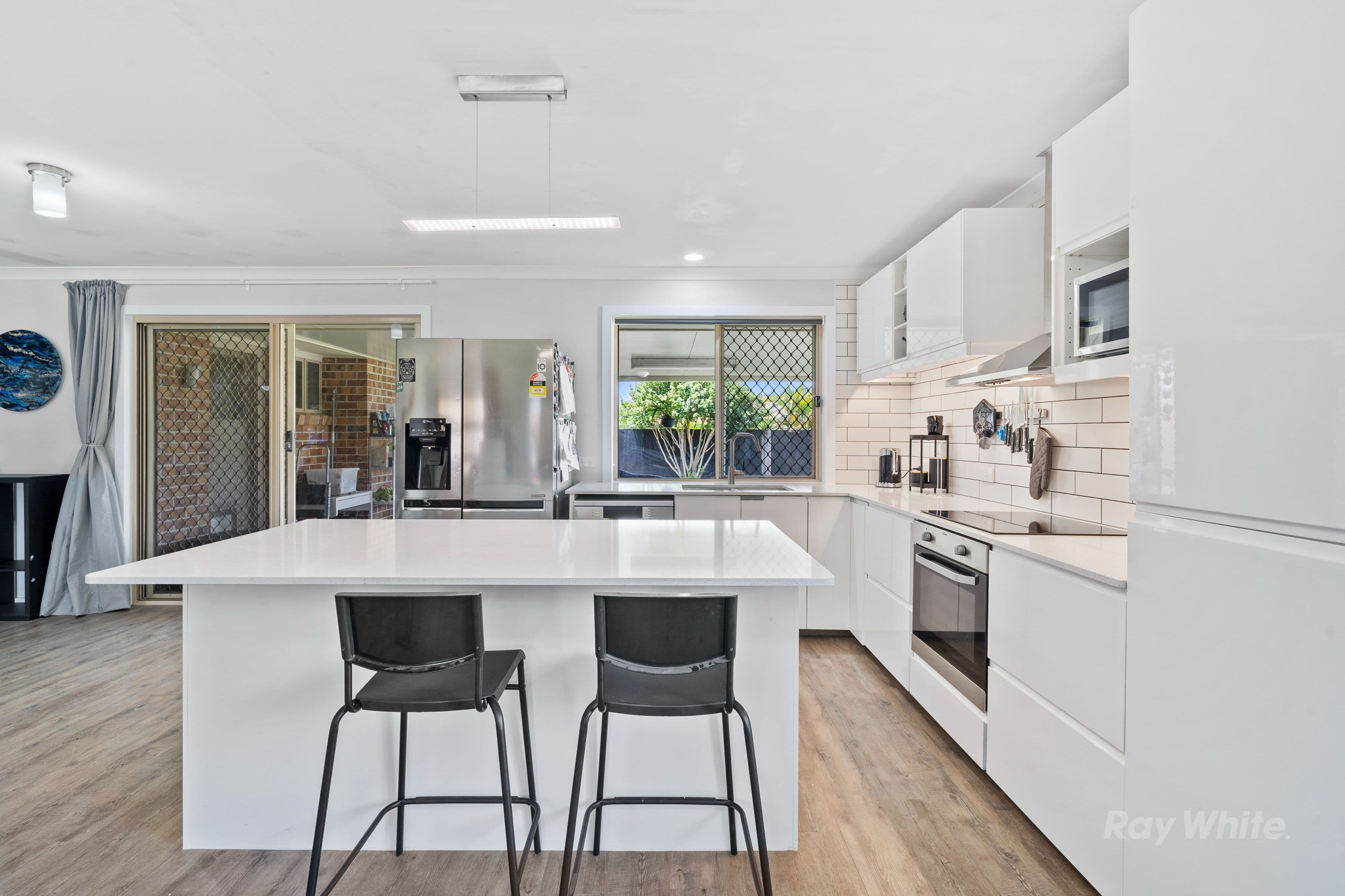 19 Nicole Place, Crestmead QLD 4132, Crestmead - Thumbnail 4