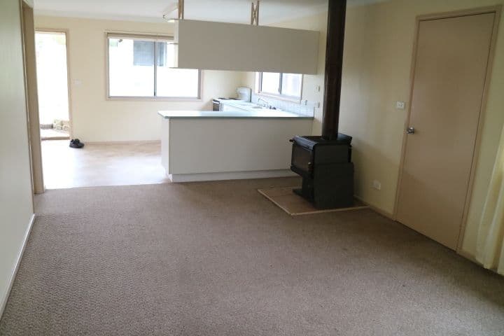 387 Grey, Glen Innes NSW 2370, Glen Innes - Thumbnail 2