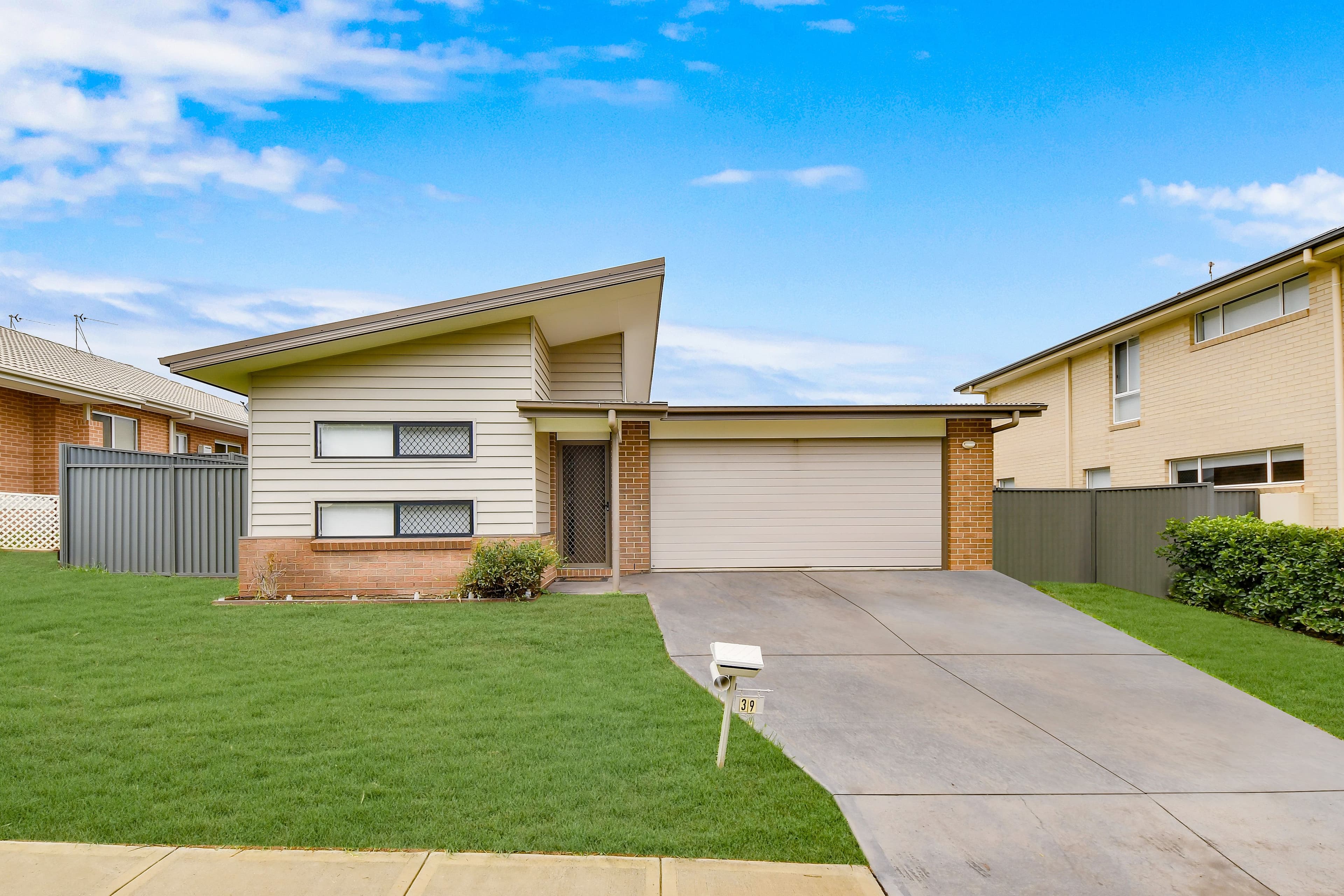 39 Manooka Road, Currans Hill NSW 2567, Currans Hill - Image 1