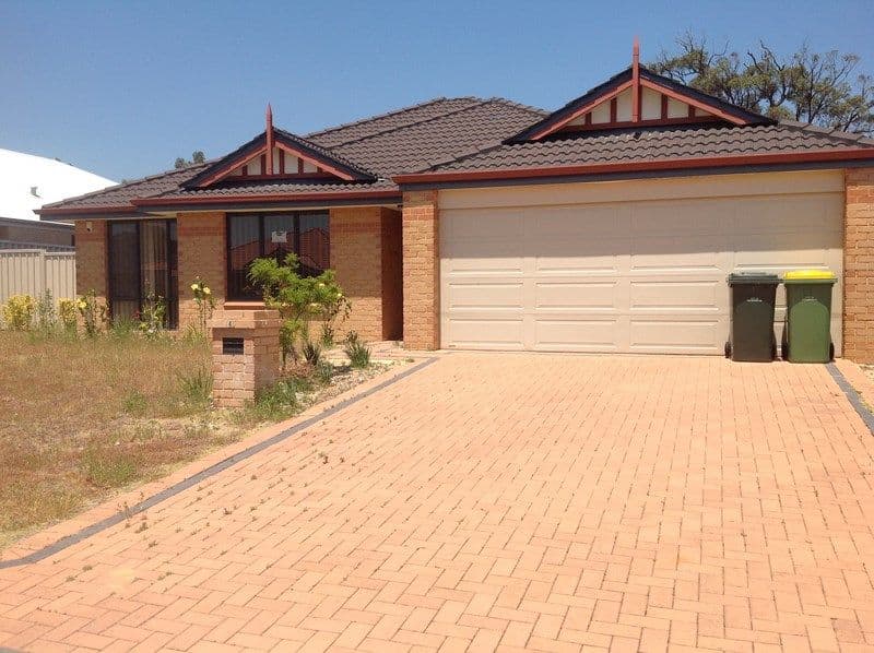 6 Arrowwood Loop, SECRET HARBOUR WA 6173, Secret Harbour - Image 1