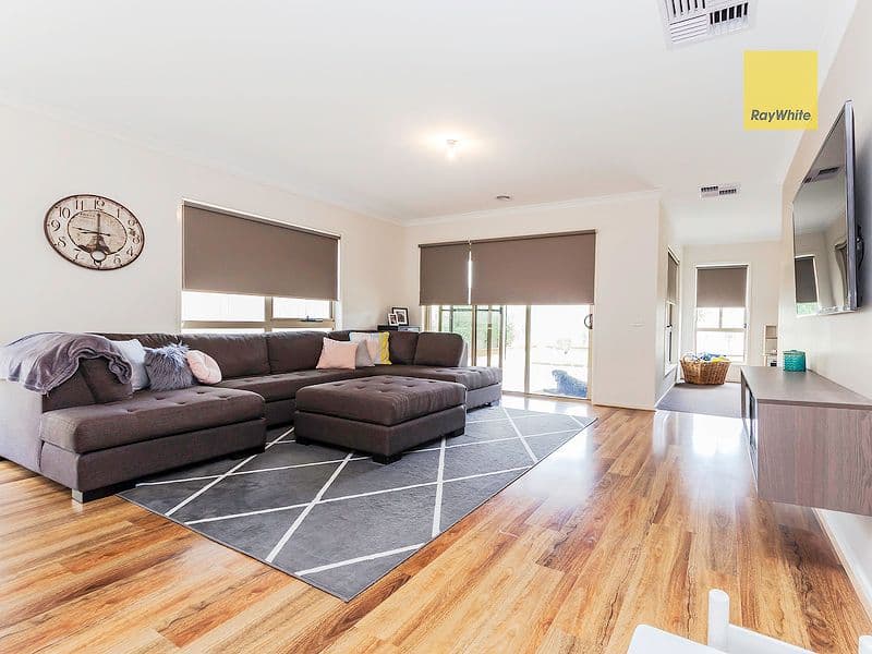 115 Wootten Road, Tarneit VIC 3029, Tarneit - Thumbnail 3