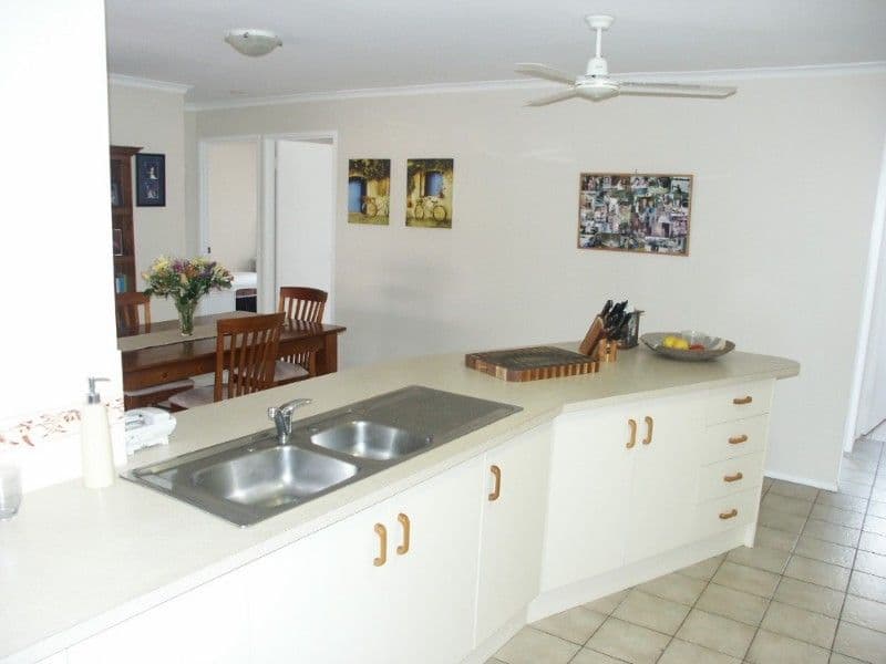 30 Bowers Road South, EVERTON HILLS QLD 4053, Everton Hills - Thumbnail 6