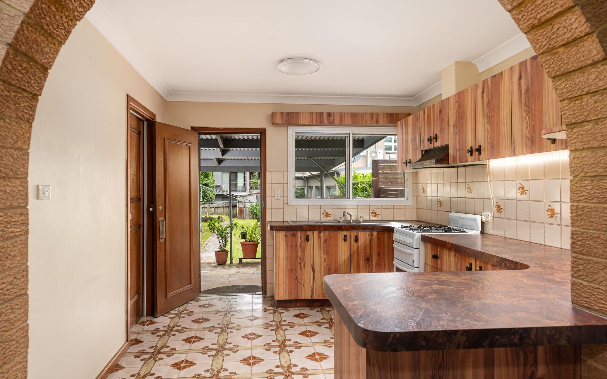 34 Newington Road, Marrickville NSW 2204, Marrickville - Thumbnail 5