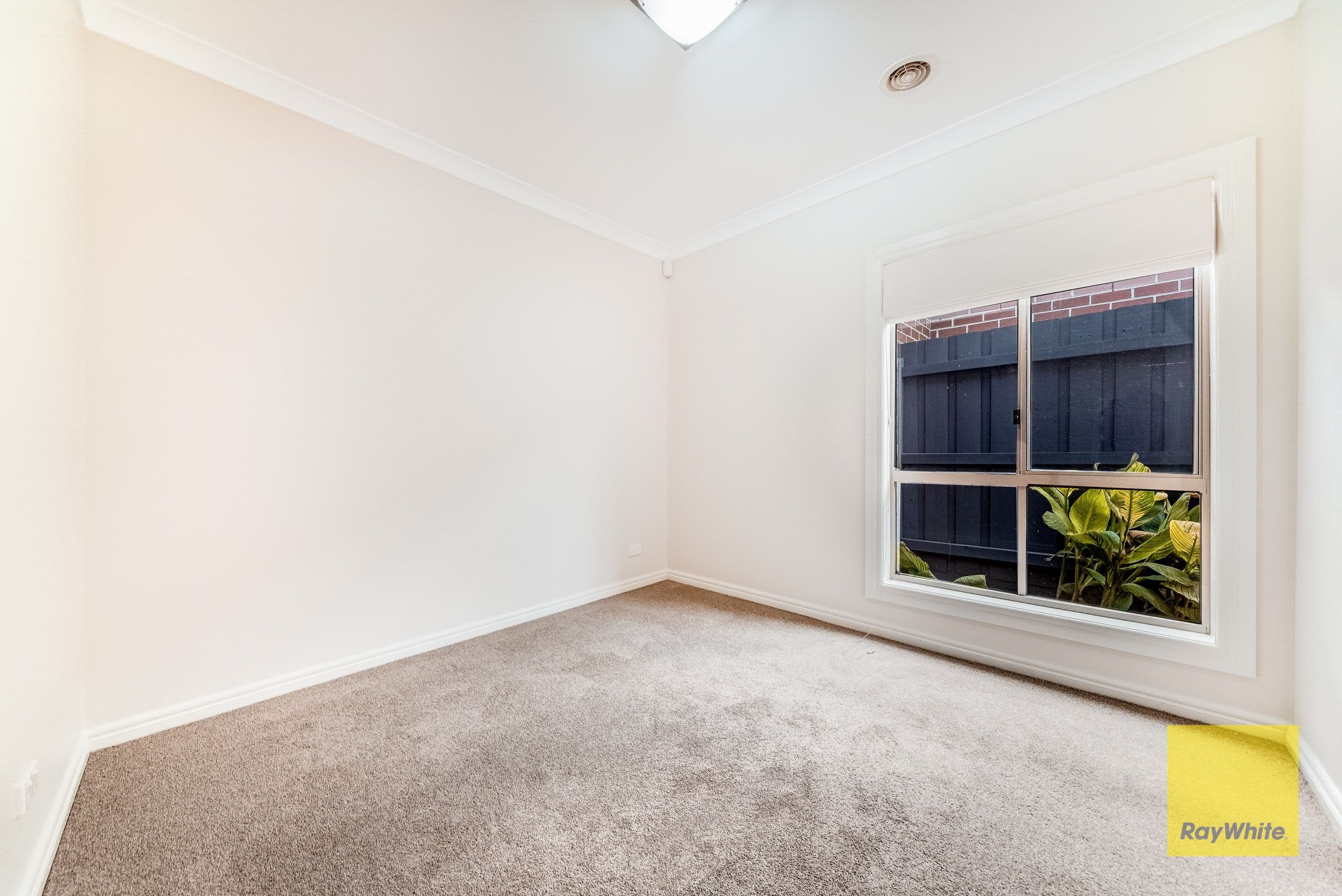 8 Protea Court, Hoppers Crossing VIC 3029, Hoppers Crossing - Thumbnail 8