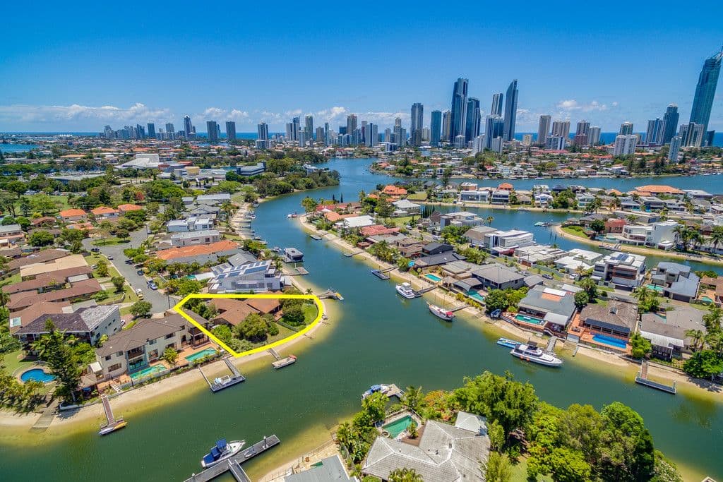25 Inga Avenue, Surfers Paradise QLD 4217, Surfers Paradise - Thumbnail 4