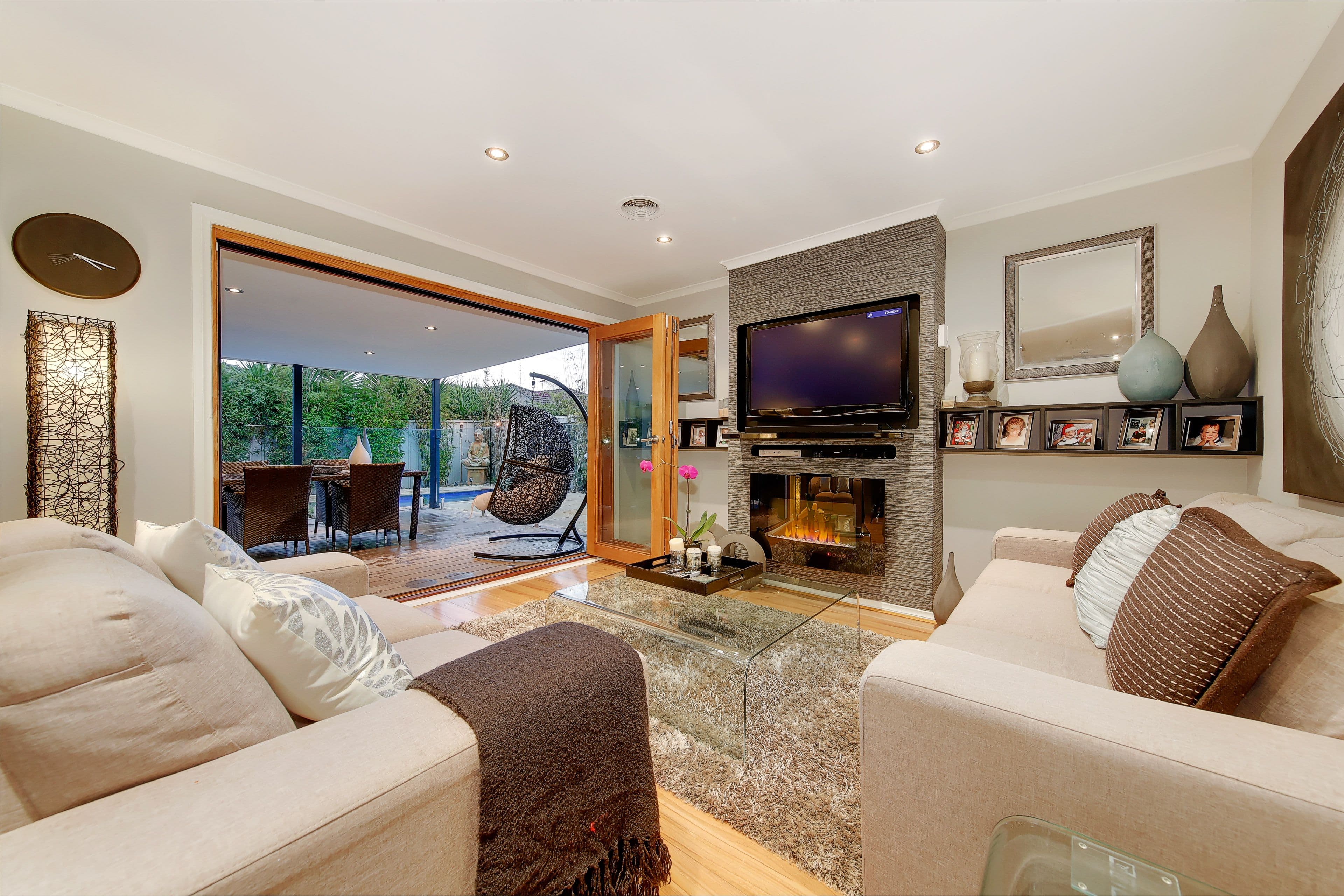 42 Milburn Circuit, Caroline Springs VIC 3023, Caroline Springs - Thumbnail 6