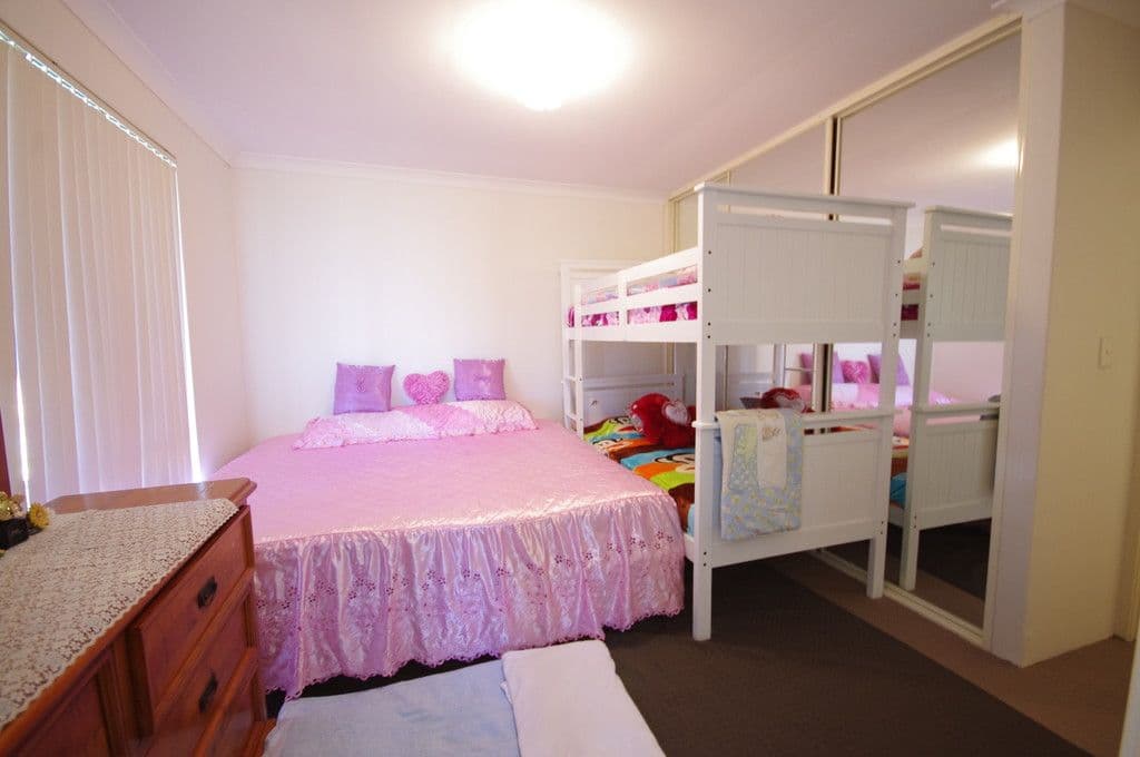 8 Foxglove Gardens, Mirrabooka WA 6061, Mirrabooka - Thumbnail 3