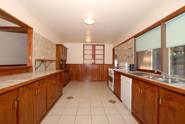 54 Parramatta Road, WERRIBEE VIC 3030, Werribee - Thumbnail 2